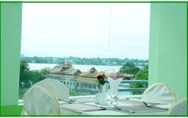 Bella Hotel