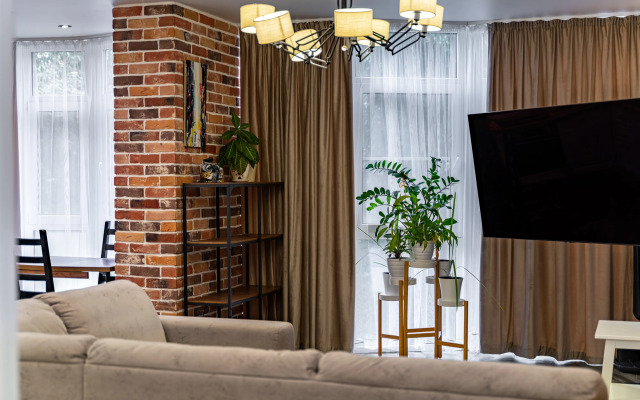 Na Tyulpanov Flat