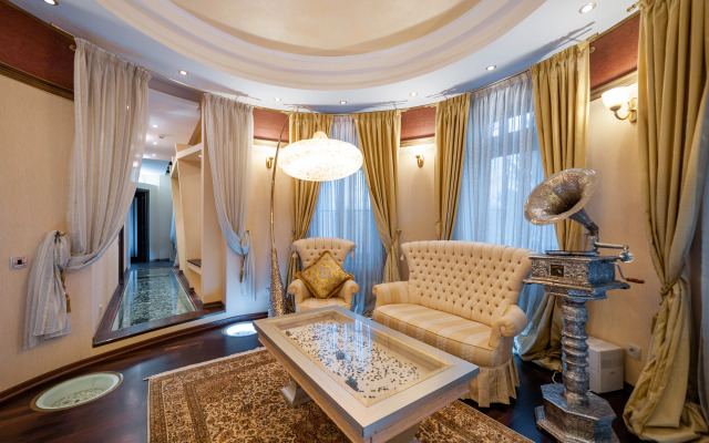 Atrium Private house