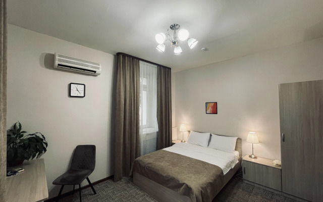 Отель Визит