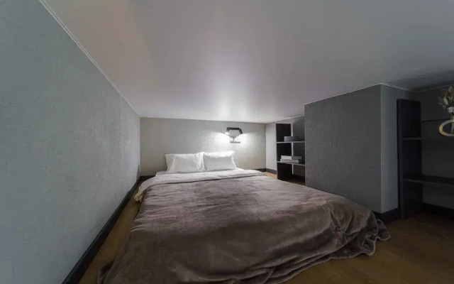 Studiya Nizhnyaya Pervomayskaya 64 Flat