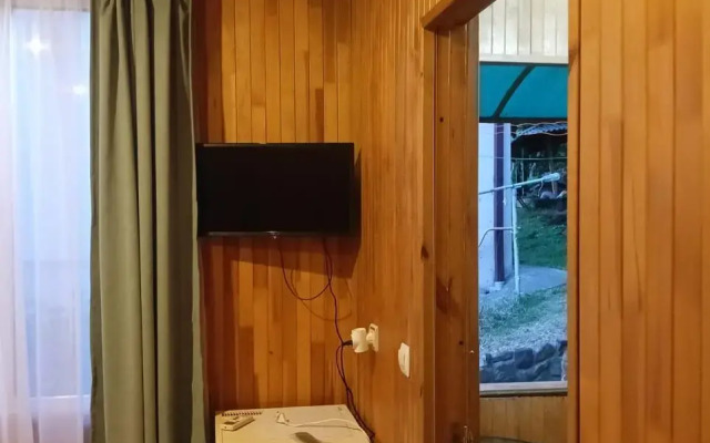 Dva Solntsa Guest House