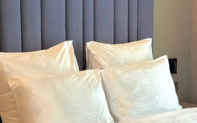 Na Ulitse Lenina 217A Apartments