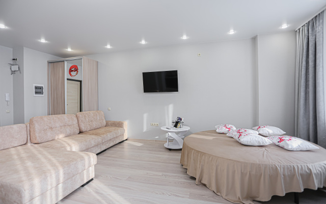 Апартаменты SunSet 2-Оранжерейная 2к1 кв 229