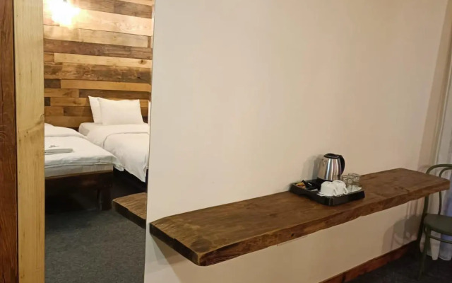 Отель Sazano Wine Cellar