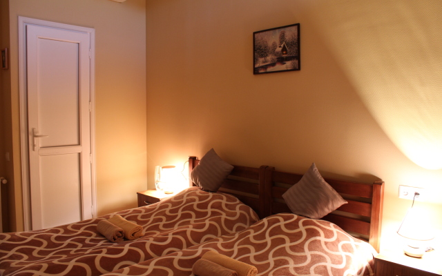 Id House Guest House