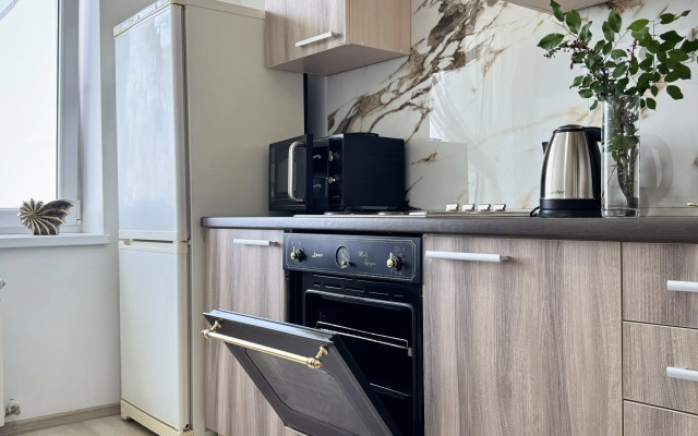 Na Ulitse Kashtanovaya Alleya 169 Flat
