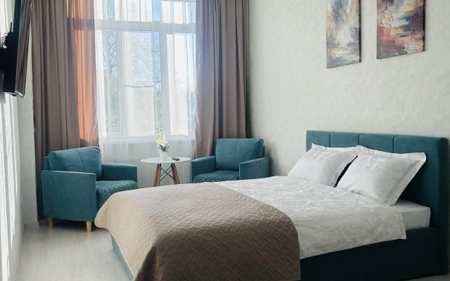 U Muzeya Yantarya Flat