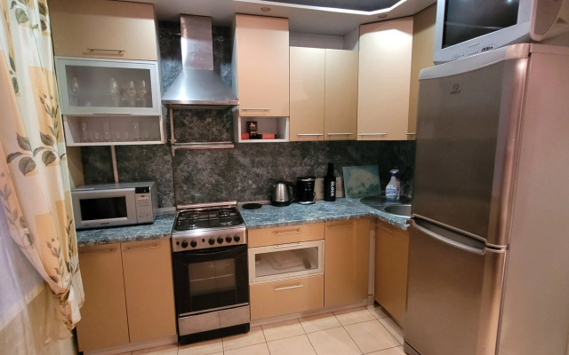 Uyutnaya Teplaya Rasschitannaya Na 4 Spalnykh Mesta Flat