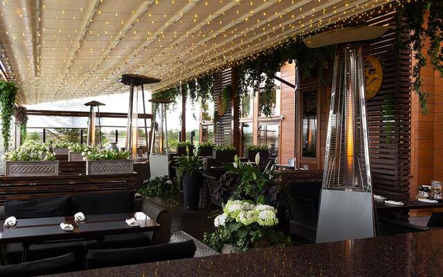 Kedrovyij Dom Boutique-hotel