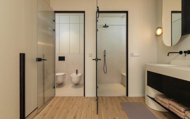 Taunkhaus v Sochi  sobstvennym Basseynom Apartments