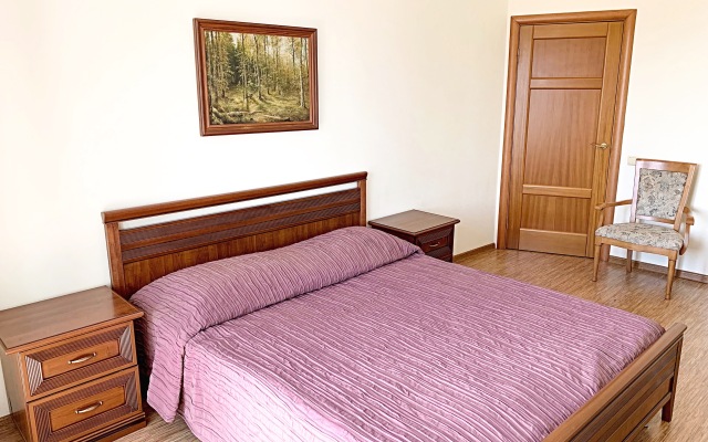 Townhouse Ryadom s morem s basseinom Villa 2