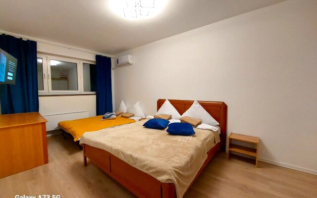 Kvartira Vozle Metro Nizhegorodskaya Flat