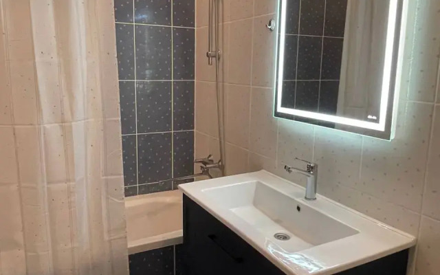 V Istoricheskom Tsentre Zelenogradska Flat