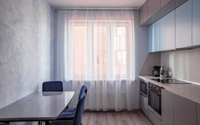 Na ulitse Alekseeva 46 Apartment