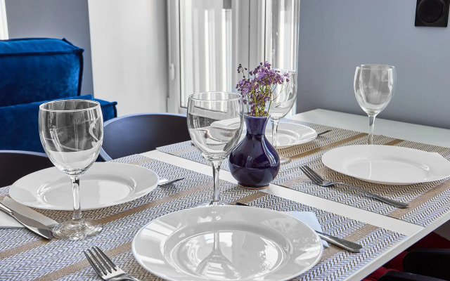 Апартаменты Камелот на 4 линии Васильевского острова