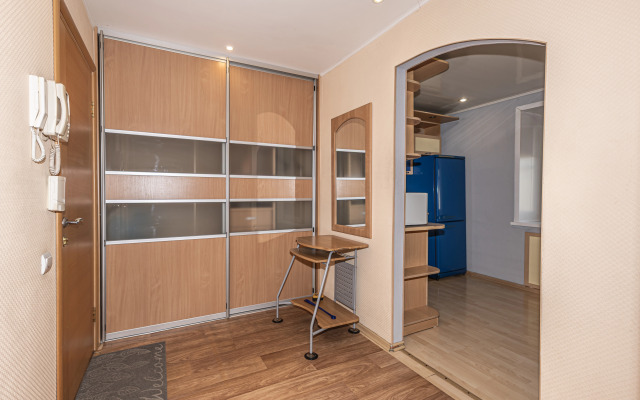 Квартира Двухкомнатная с видом на сквер