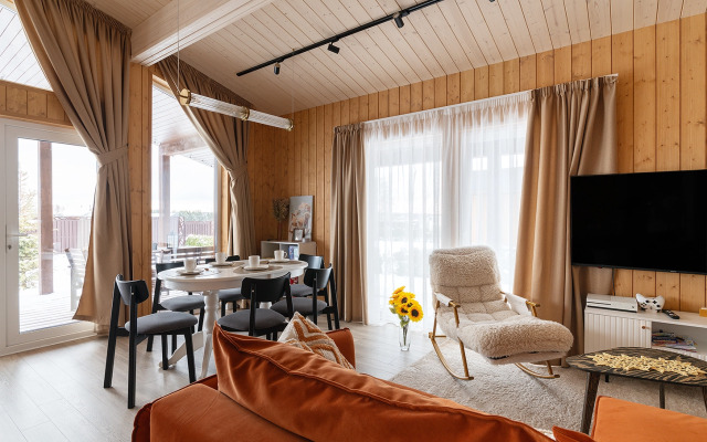 Частный дом Уютный домик вдали от шумного города