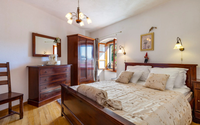Traditional Stone Vicina Milna Brac Island Villa