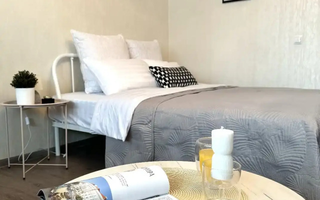 Sovremennaya kvartira v mikrorayone Gomzovo Flat