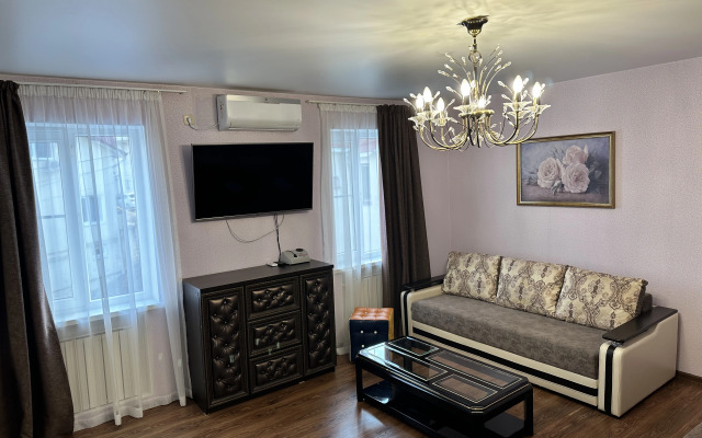 Chak-Chak Guest House