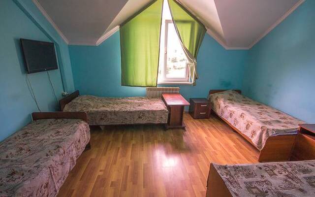 Aerosvit Guest House