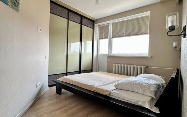 Dvukhkomnatnaya Karla Marksa 32 Flat