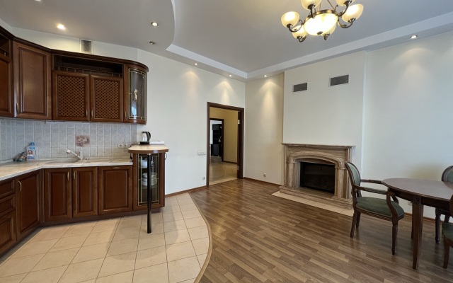 Апартаменты The Bridge Apartment