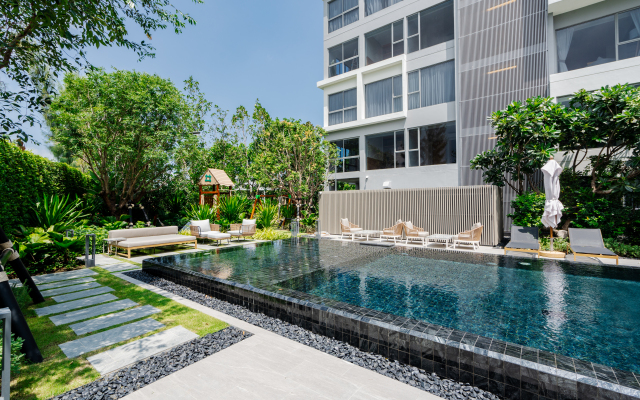 Nice Apartments With Lake Views in Laguna Apartments