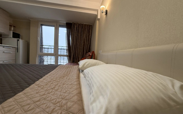 V Siriuse S Vidom Na Trassu Sportkarov Apartments