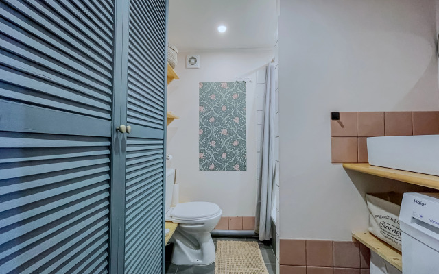 Studiya Green FOX v samom tsentre Astrakhani Flat