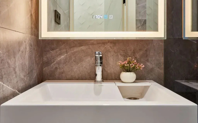 Квартира 2 Ночи на Булгакова 12 корпус 1