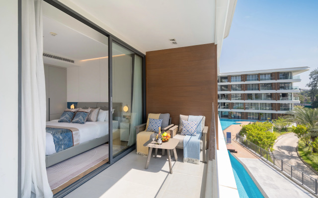 Апартаменты Sunshine Beach Studio