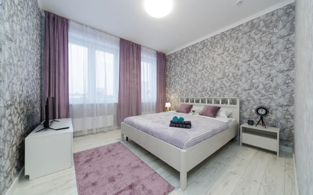 Trekhkomnatnaya U Parka Flat