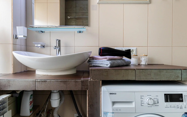 Uyutnaya U Teatra Opery I Baleta Flat