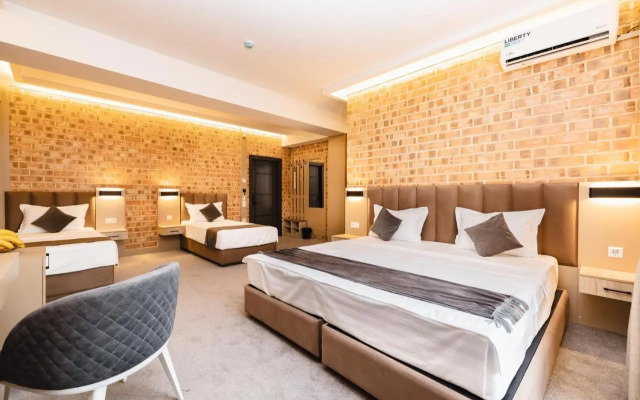 Art Air Hotel