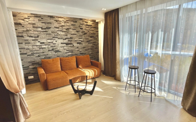 Apartament Stone v Rezidentsii Baykalskiye Kholmy