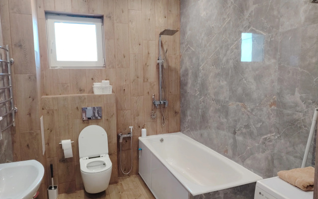 Квартира в Авиаторе с видом на Аэропорт