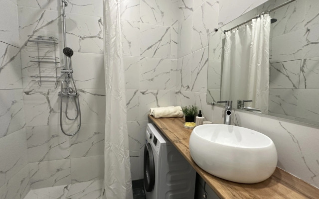 Aparthost Level Amurskaya okolo Vostochnogo vakzala Apartmens