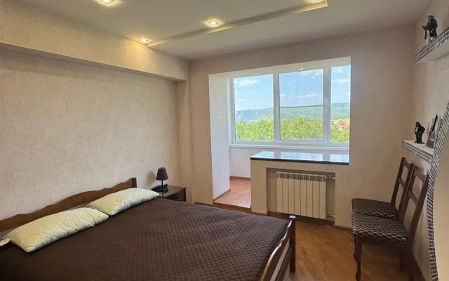 Baykalskaya Chayka Flat