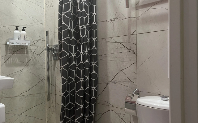 Апартаменты Happy People на улице Галины Вишневской 5