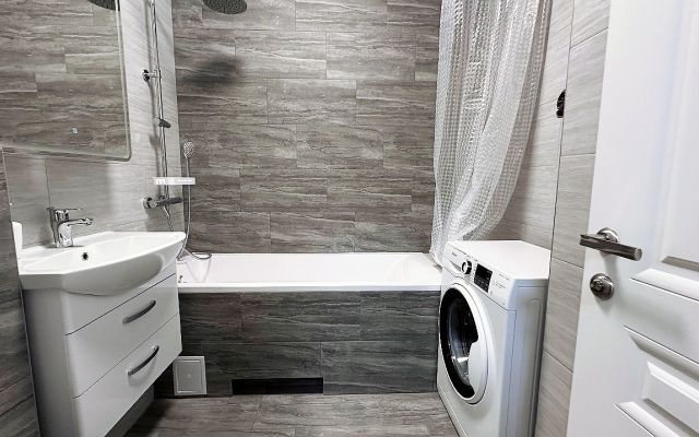 Koneva 6 Apartamenty 2khmestn Aeroport Omsk Apartments