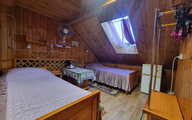 U Bashni Guest House