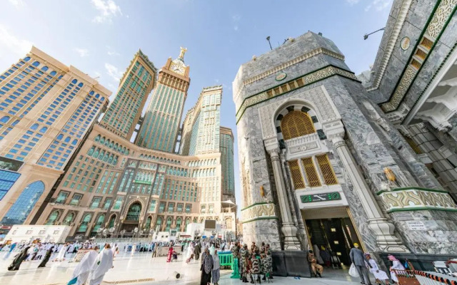 Отель Al Marwa Rayhaan by Rotana