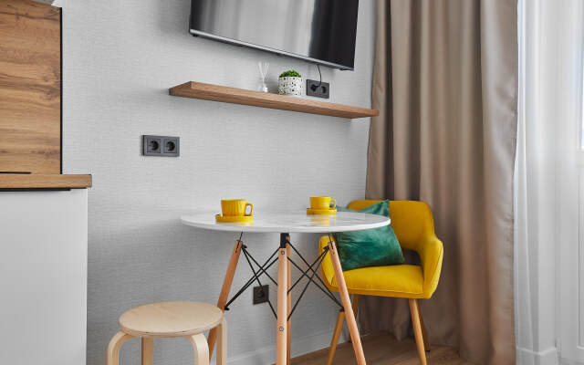 Квартира 2 Ночи на Константина Гондаря 105 (3)