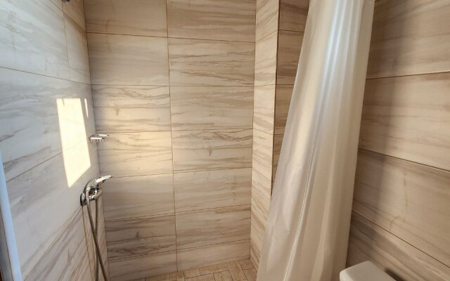 Liana Guesthouse