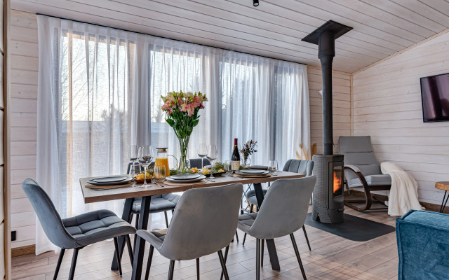 Dom 16 Grinforest Private house