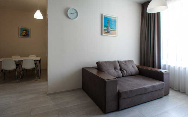 Bez balkona s otdelnoy spalney Apartments