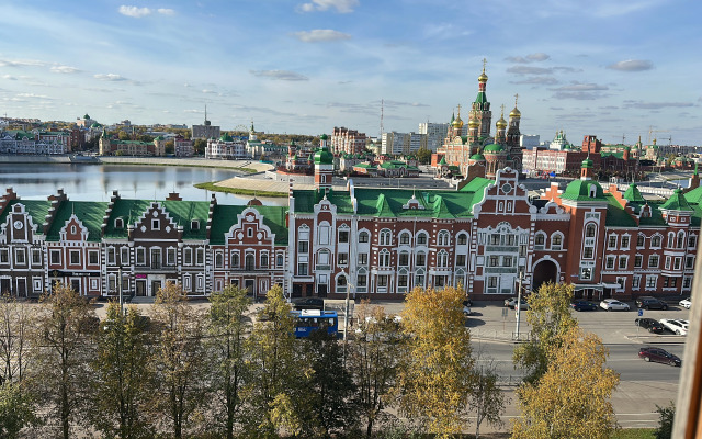 V Tsentre S Shikarnym Vidom Na Naberezhnuyu Bryugge Flat