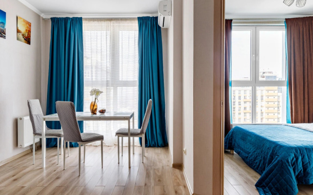 Апартаменты Улучшенные с Красивым Видом Юг-Апарт